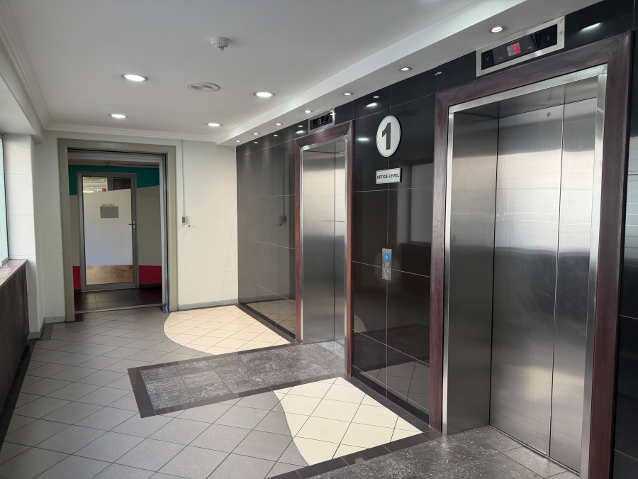 To Let Commercial Property for Rent in Claremont Western Cape